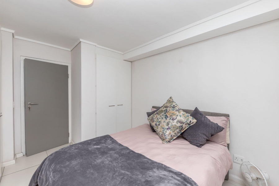 1 Bedroom Property for Sale in Observatory Western Cape